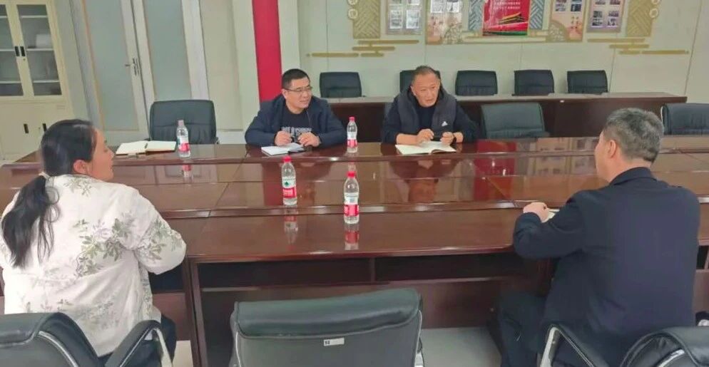 �Ա��Ƚ������� ������ȡı��չ��³�ϵ��̲�ҵ԰��ʵ�ƽ��ļ��ȹ���1